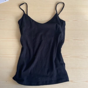 Linne - Svart linne! Bra skick 