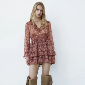 klänning - söt klänning från zara, strl xs