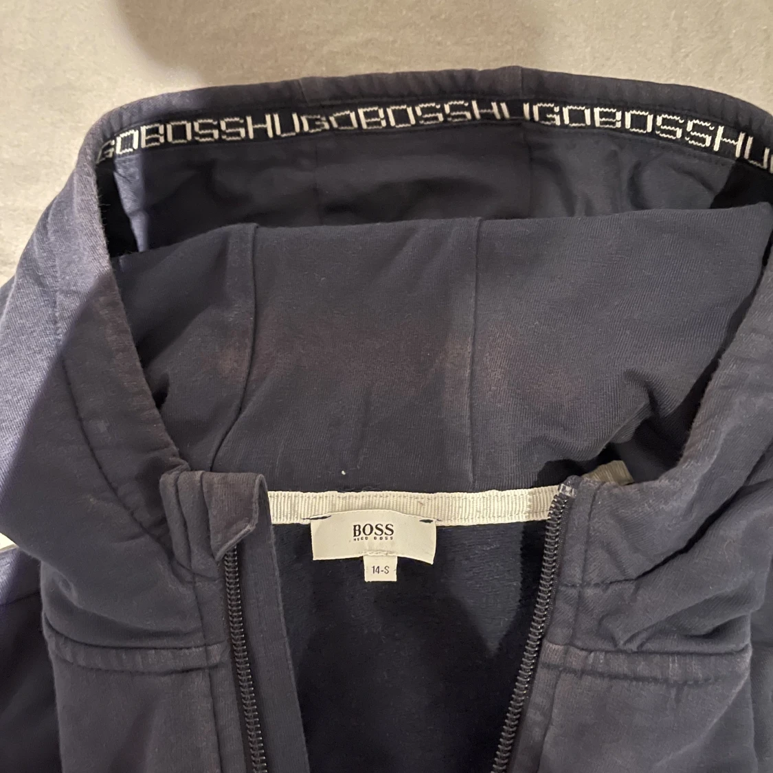 Hugo boss hoddie - 91