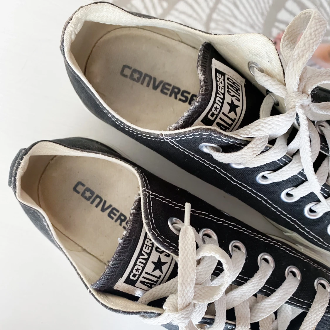 Låga converese  - 90