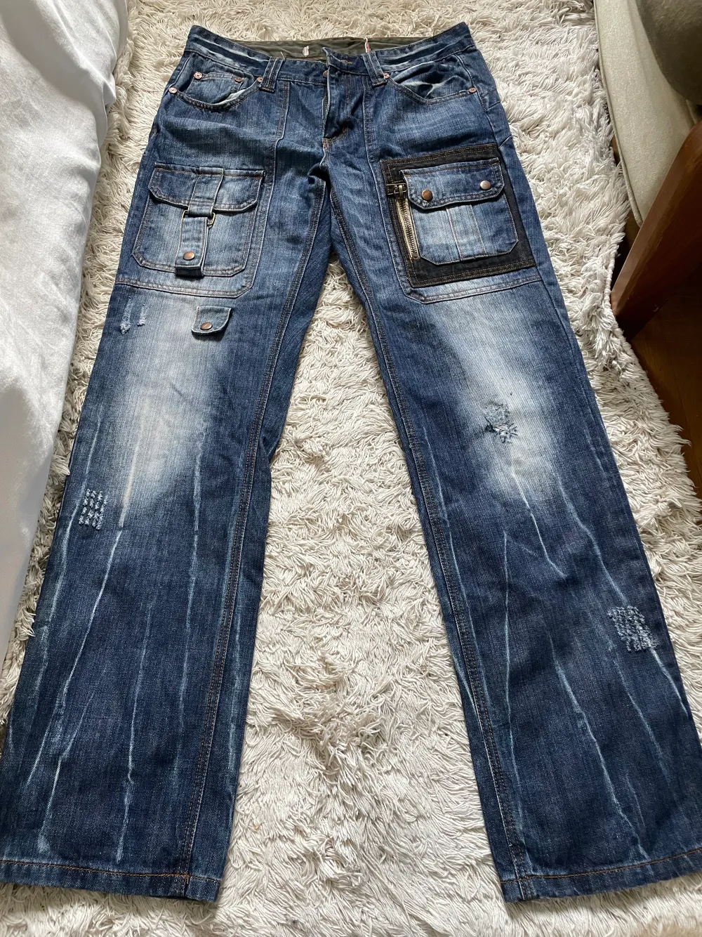 Coola jeans, köpta second hand därför är märket okänt. Jeans & Byxor.