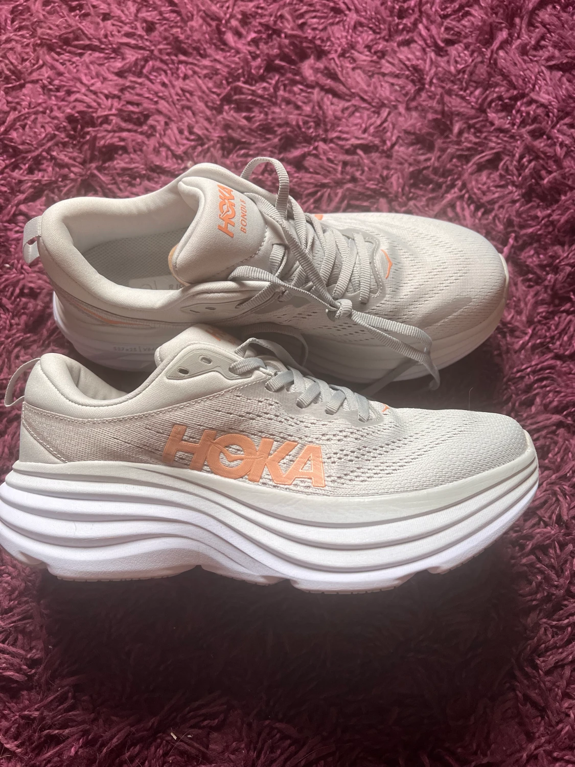 Ny SKOR HOKA strl 40 2/3(25,5cm)Bondi 8