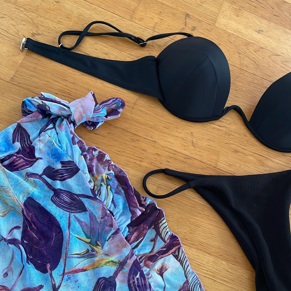 Bikini med strandkjol - 91