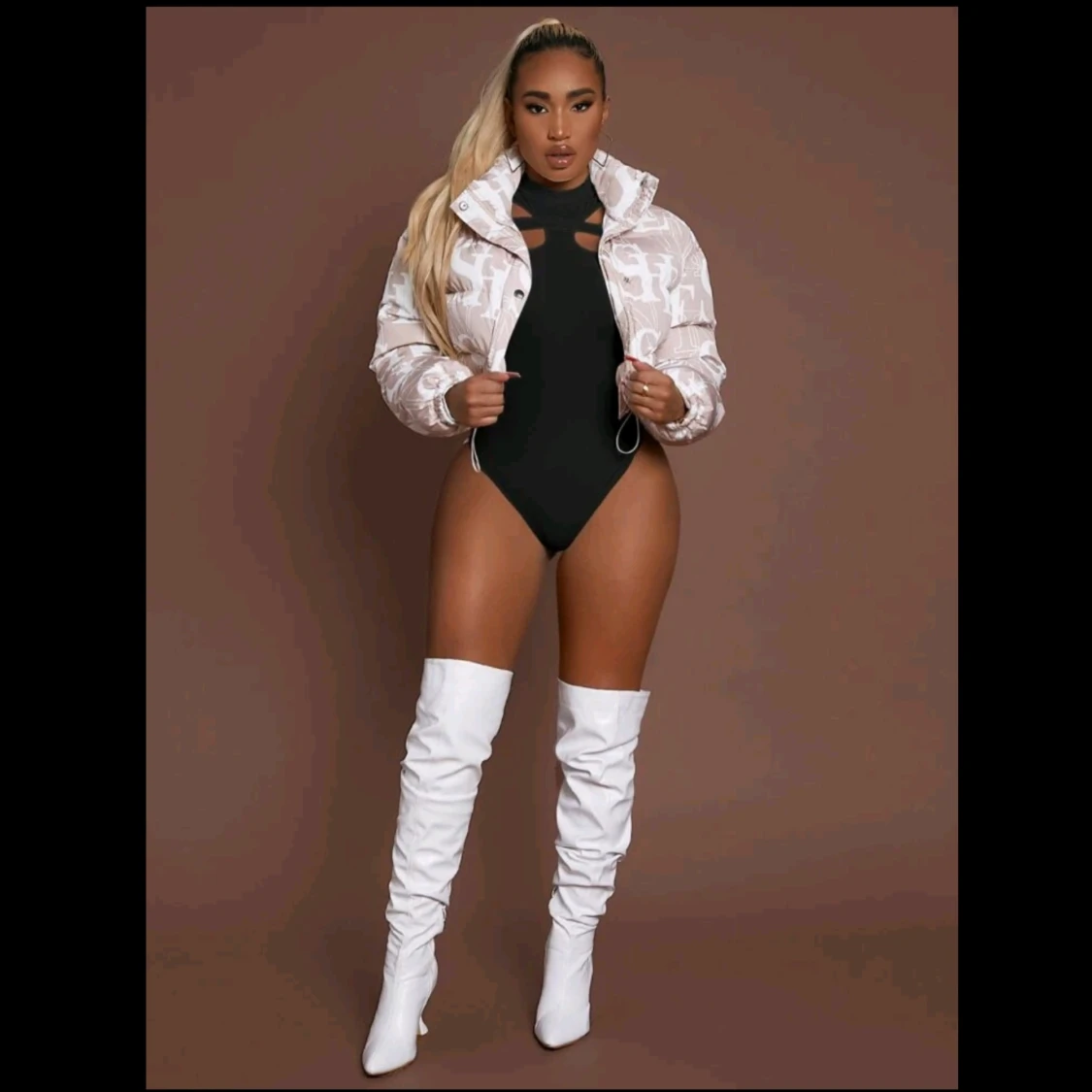 NY - Svart Body - Storlek L