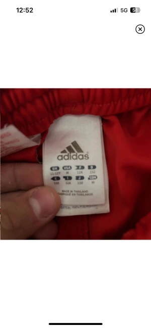 Adidas shorts  - Nba shorts  Tar bara Swish 