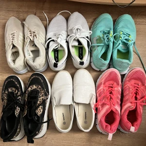 Skor dojor löparskor leopard turkos neonrosa neon  - Skor för 200kr styck. Alla är i stl 38 förutom leopard skorna som är stl 37