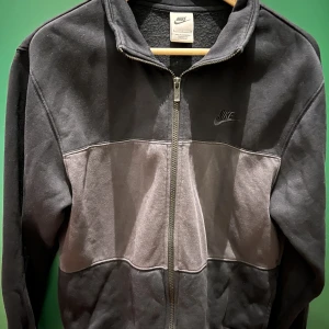 Nike hoodie - Nike hoodie i fint skick.