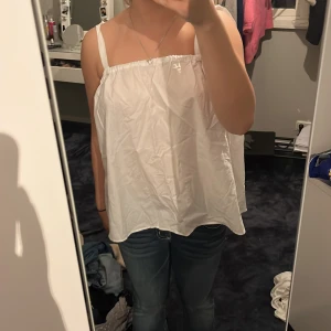 Sommar topp med band  - Super söt sommartopp med band 💕