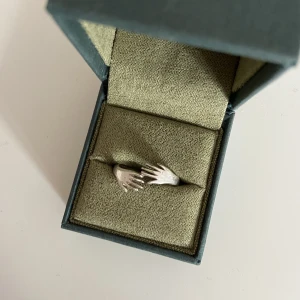 Maria Nilsdotter ring  - Sjukt fin!!! 