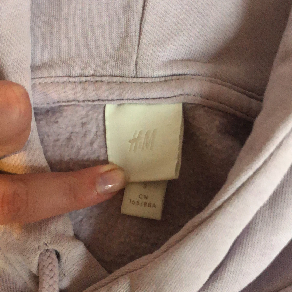 Ljuslila hoodie  - 91