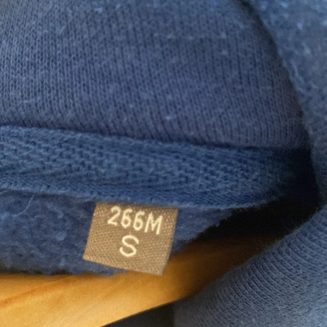 Rhinestone hoodie - 90