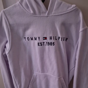Tommy hilfiger hoodie - Tommy hilfiger hoodie storlek M