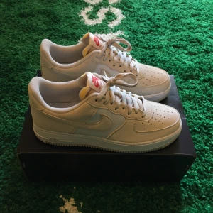 Nike air force 1 low light bone - Size US 9 = EU 42,5. Condition brand new. All original + receipt. Please send a message before buying.