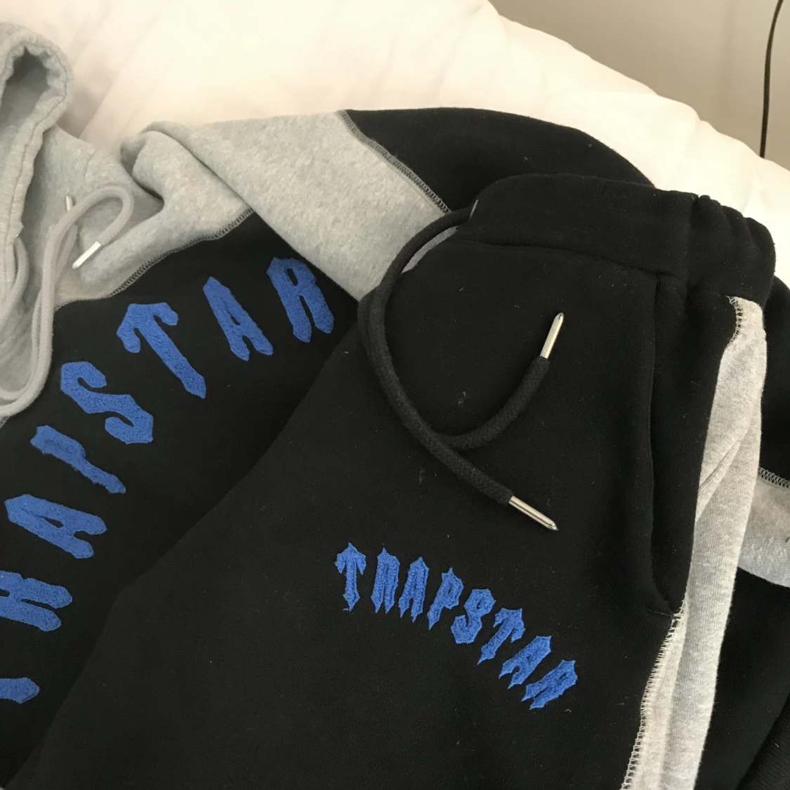 Trapetser tracksuit - 91