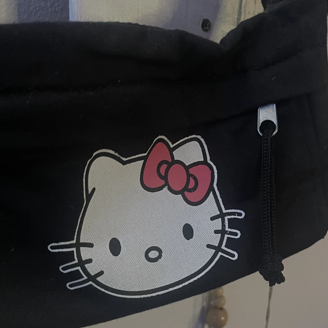Hellokitty väska svart  - 90