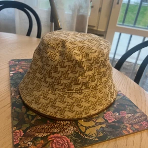 Ralph lauren bucket hat - I nyskick 