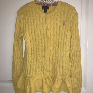 Larph loren - Andvänd 3 ggr och i skick som ny! Storlek 12-14 år men passar mig som har Xxs- xs