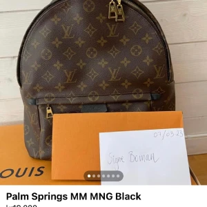 Palm Springs MM MNG Black  - Mycket fint skick .Kan levereras i Alingsås / Göteborg . Vid intresse av fler kort - meddela .