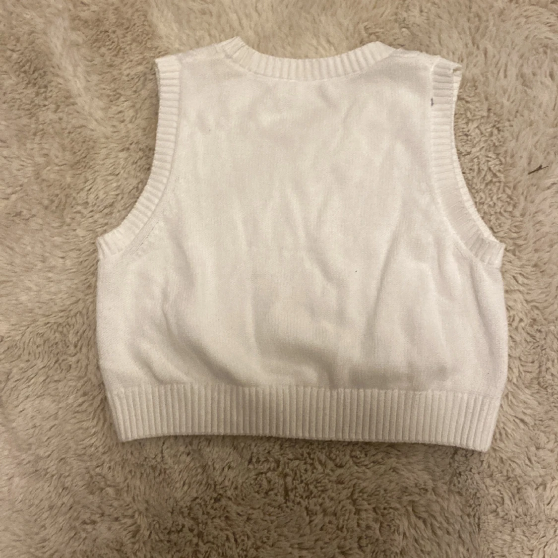 Stickad väst💗 - 90