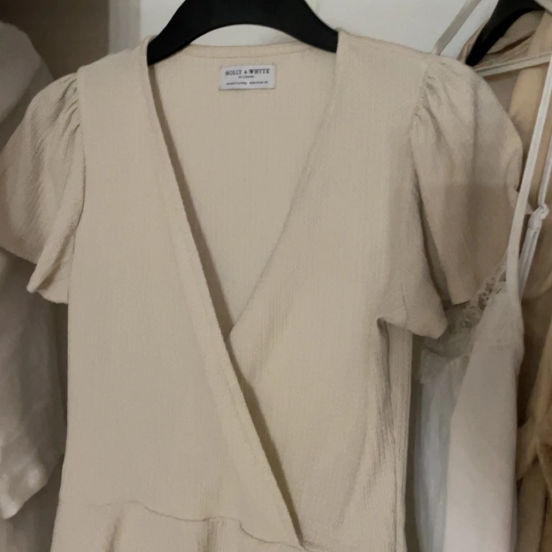 Säljer massor av fina tröjor på mitt konto  - 91