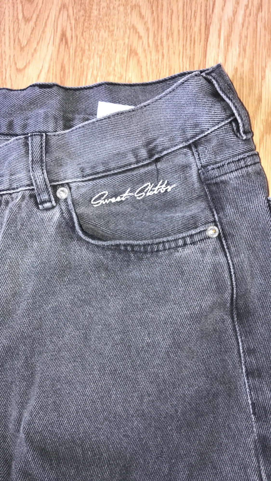 SWEET SKTBS BAGGY JEANS - 90