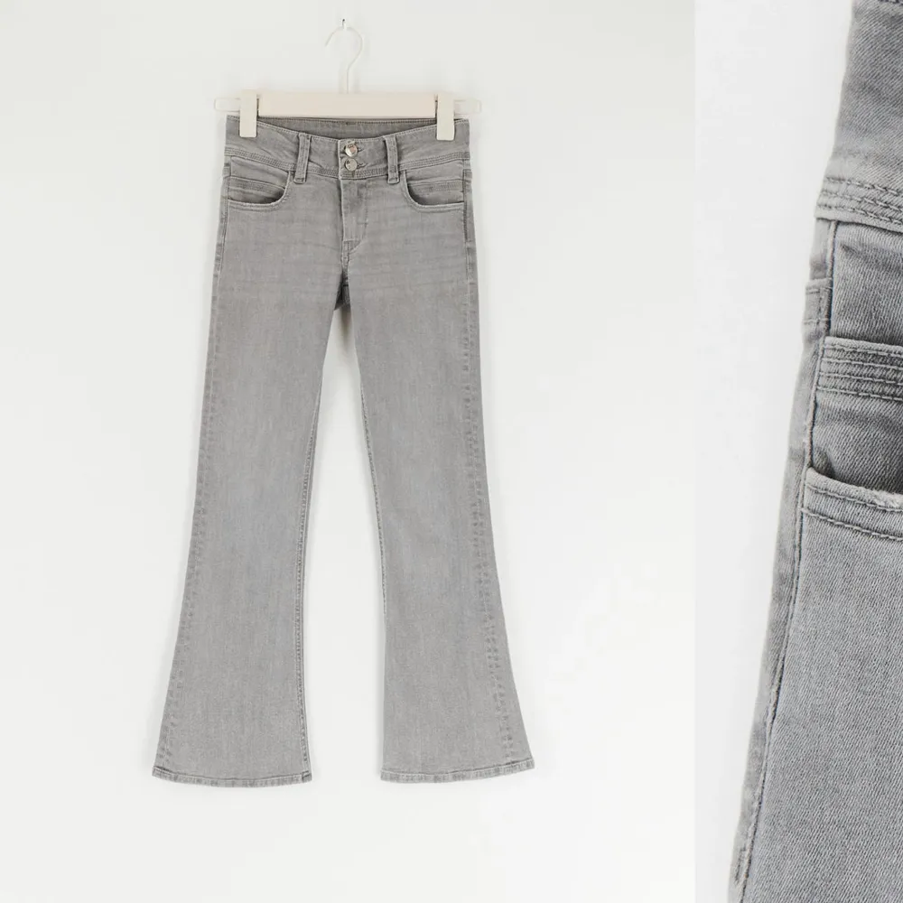 Söker i storlek 158 eller 164 ❤️❤️. Jeans & Byxor.