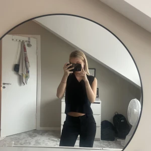 Stickad väst - En stickad väst från Zara 💓