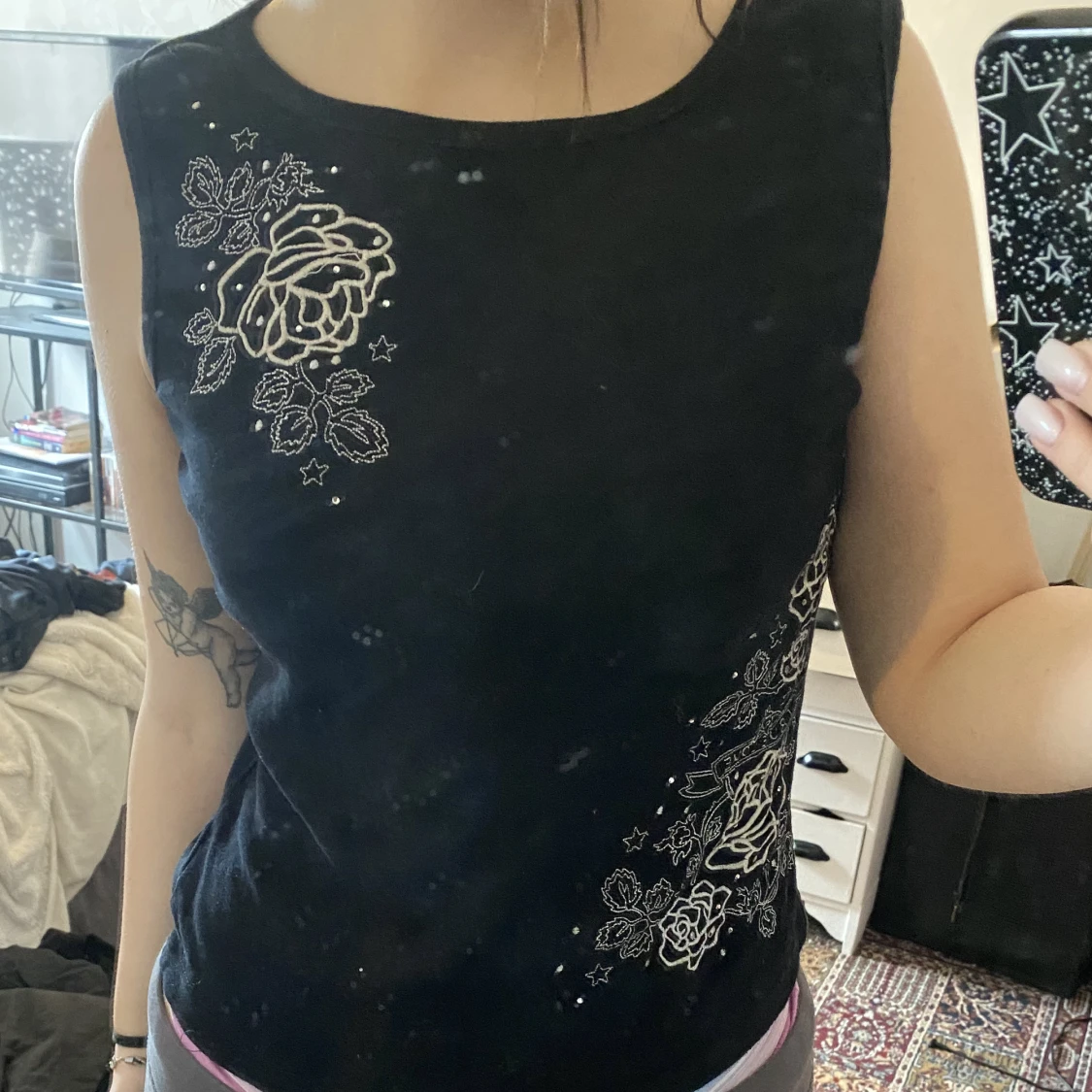 Linne med brodering - 90