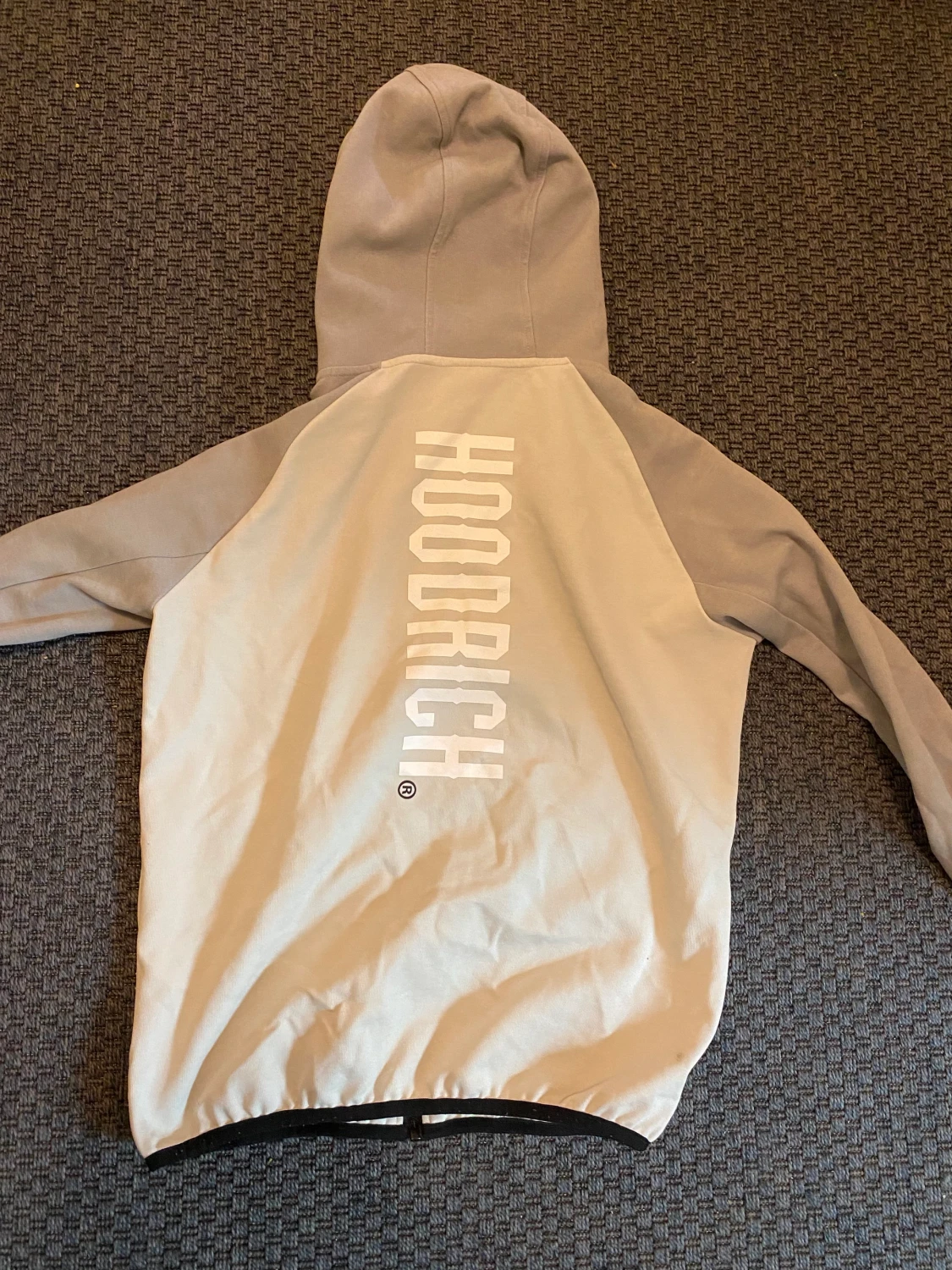 Hoodrich limited edition kräm vit  - 90