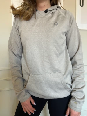 Träningströja  - Skön träningströja 