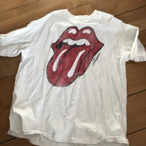 T-shirt - Stor t-shirt från h&m❤️