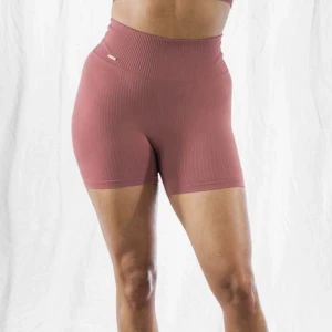 Amin shorts  - Jättefina amin shorts. Kommer ej till användning. Använda 2 gånger. 