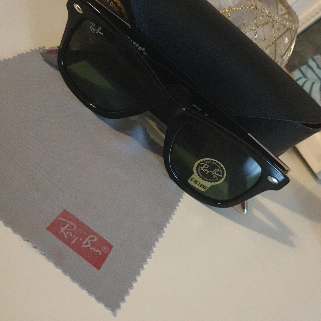 Raya ban solglasögon