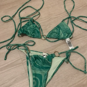 Bikini - Aldrig andvänt. Grön bikini från nakd 