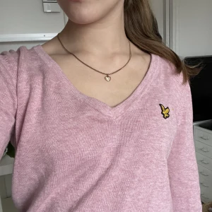 Lyle & scott tröja - Tröja från lyle & scott i bra skick