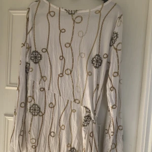 Klänning  - Använd skick 