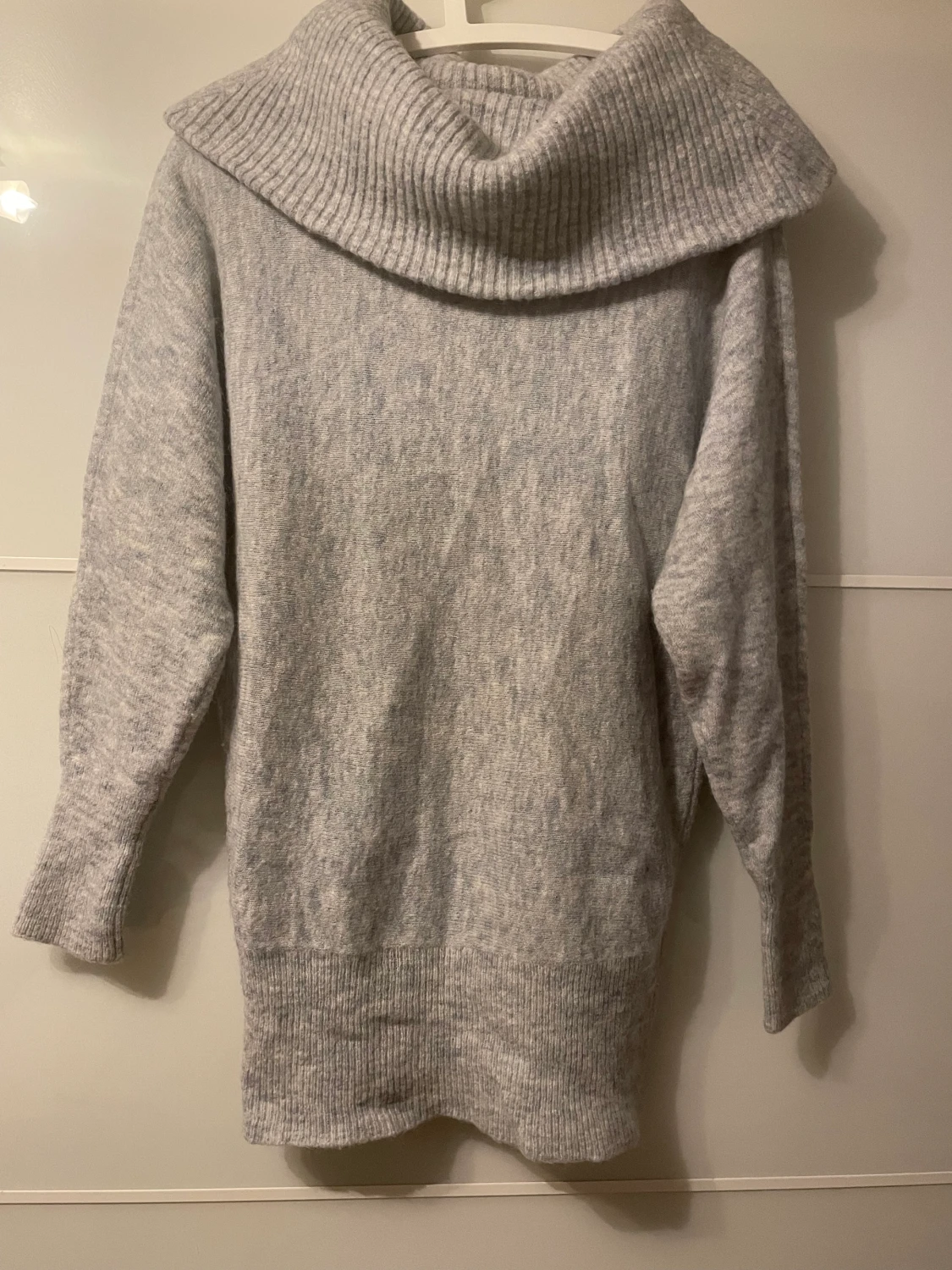 Jättefin stickat lång tröja/klänning