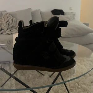 Isabel marant  - Inköpta för några årsen. I bra skick! 