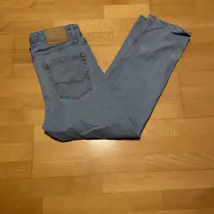 Jeans ifrån Jack & Jones jeans. Skick 9/10 Köpta för 599 Mitt pris 199