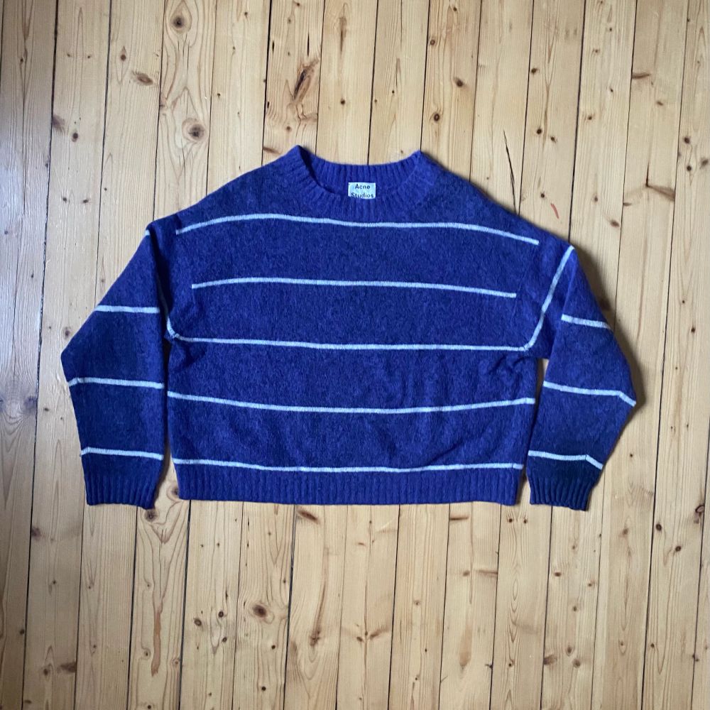 Acne clearance studios rhira