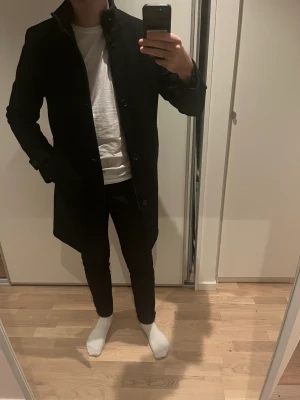 Rock från Zara - Rock från Zara  Fint skick  Storlek S, passform ganska tight 