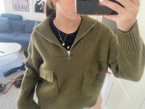 Kofta från zara - Säljer nu denna kofta från zara