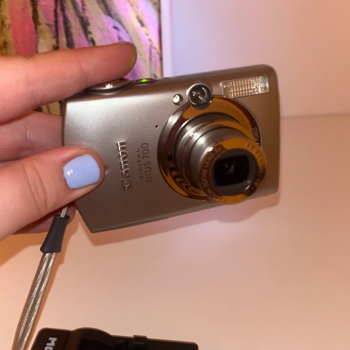 Canon digital ixus 700 - 90