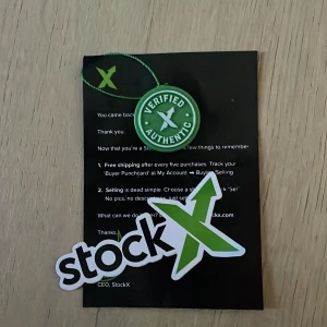 Stock X tag  - En StockX tag