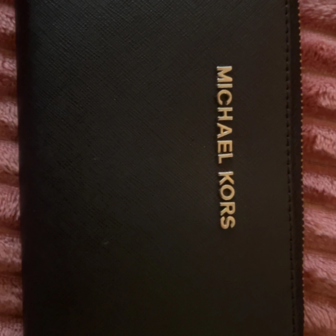 Michael kors plånbok