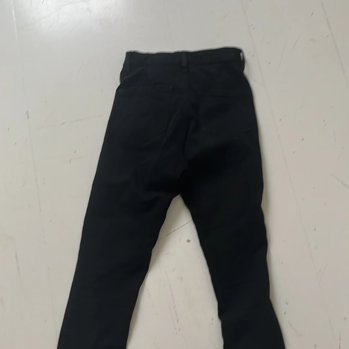 Svarta skinnyjeans  - 91