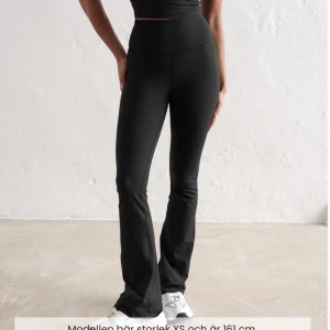 Aimn Tights  - Helt nya Aimn tights, petite!! prislapp finns kvar!! stl XS Nypris 799kr mitt pris 500kr❤️❤️