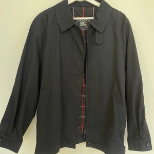 Burberry vintage jacket - Vintage Burberry’s Harrington Jacket Water repellent, like new  Color: Navy Size: M