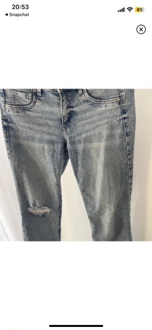 Jeans - Lågmidjade byxor, Nästan nya, Använda 2 gånger, Bra skick, Bootcut Low waist & demin, Storlek 34-36,S/M Pris kan diskuteras