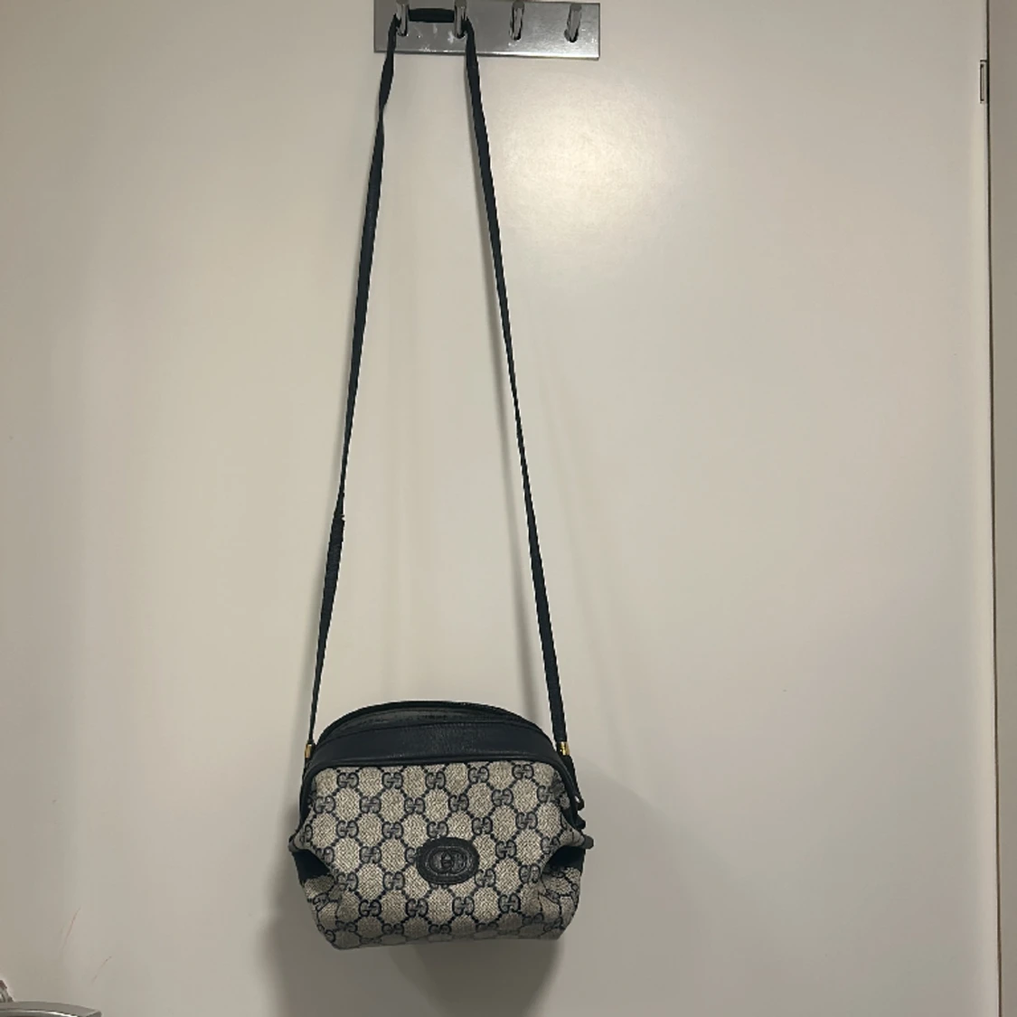 GUCCI NAVY GG VINTAGE COATED CANVAS SHOULDER BAG